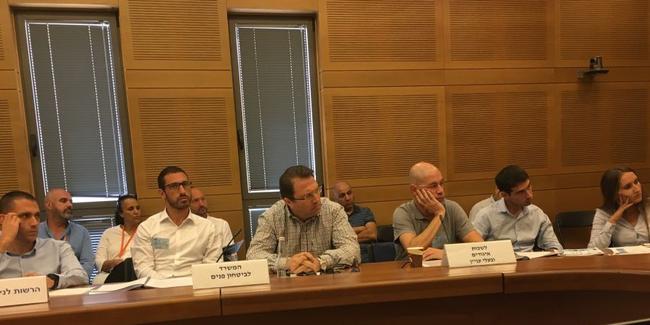 Amid police inaction on binary options fraud, FBI pursues suspects in Israel